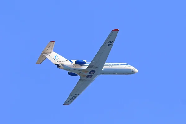 Samolot pasażerski Jakowlew — Zdjęcie stockowe