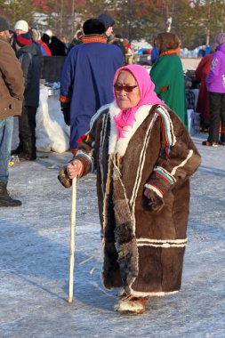 Yaşlı Nenets kadın