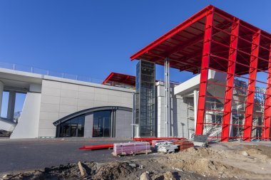 Yeni bir tren istasyonu inşaatı