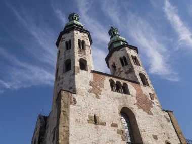 iki kule ile eski kale kilise