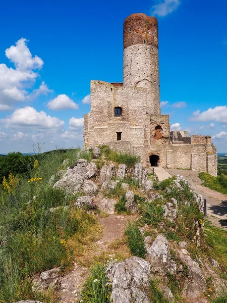 一座中世纪城堡的废墟 — 图库照片