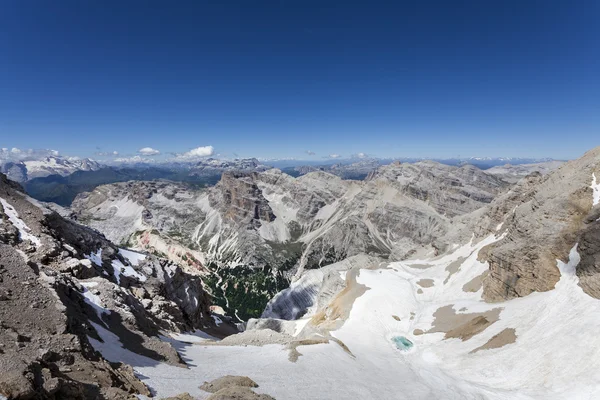 Paisaje de montaña en los Alpes — Foto de Stock