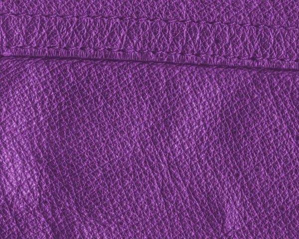 Textura de cuero violeta primer plano, costura —  Fotos de Stock