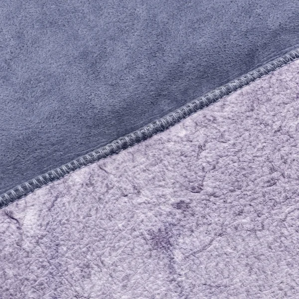 Fragmento azul-violeta del lado equivocado de la piel de oveja — Foto de Stock