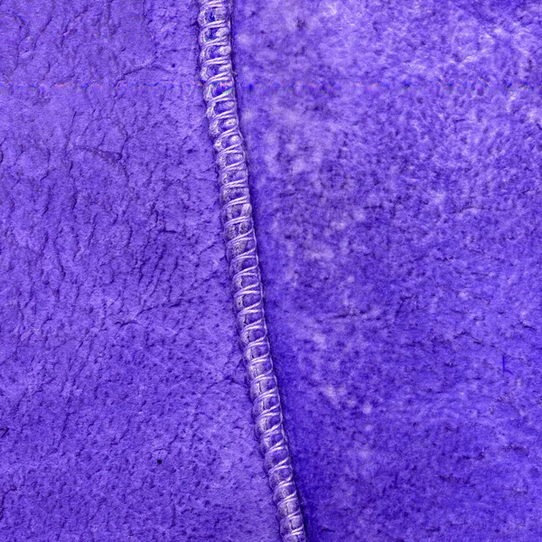 Fragment malované fialové špatné straně ovčí kůže — Stock fotografie