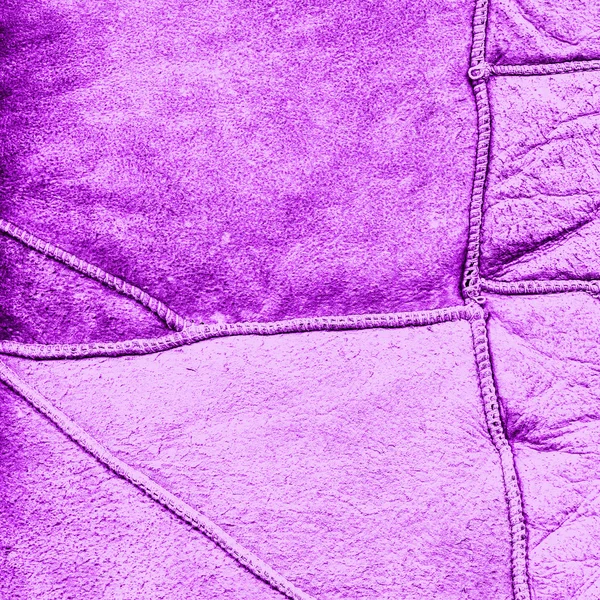 Textura violeta pintada del lado equivocado de un abrigo de piel . —  Fotos de Stock