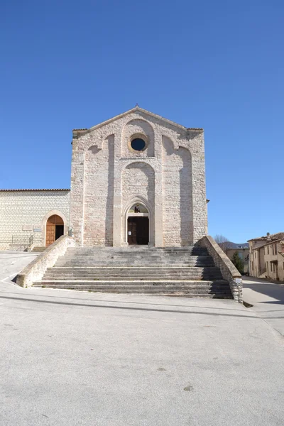 Kostel San Francesco vpředu na modré obloze — Stock fotografie