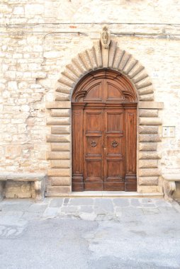 Tarihi İtalyan ön kapı