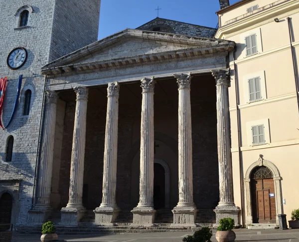 Basilica of Santa Maria sopra Minerva - Assisi — Stock Photo, Image