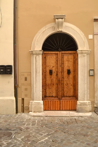 Italien pintu depan — Stok Foto
