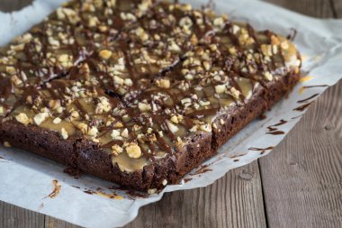 Fındıklı çikolatalı pasta