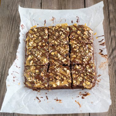 Fındıklı çikolatalı pasta