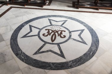 Lora del Rio, İspanya. Setefilla Tapınağı, bir Roma Katolik inziva yeri, Virgen de Setefilla (Setefilla Leydimiz) adlı bir heykele ev sahipliği yapmaktadır.)