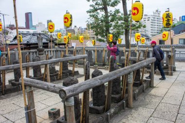 Tokyo, Japonya. Sengaku-ji, bir Soto Zen Budist tapınağı. Asano Naganori ve 47 ronininin ebedi istirahatgahı.