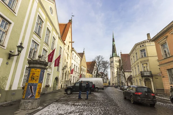 Tallin Estonia Ulica Lai Kościołem Olafa Oleviste Kirik Xii Wieczny — Zdjęcie stockowe