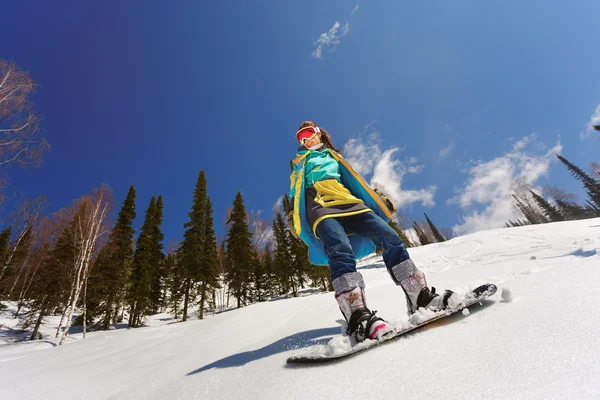 Snowboarder doen een teen kant snijden — Stockfoto