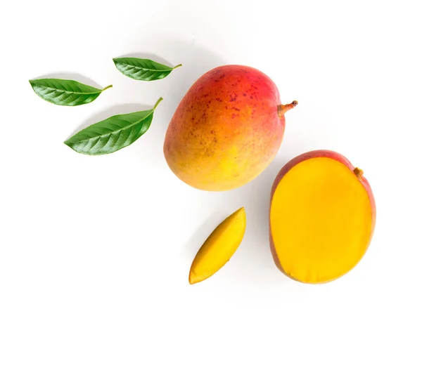 Creatieve Lay Out Van Mango Bladeren Plat Gelegd Voedselconcept Mango — Stockfoto