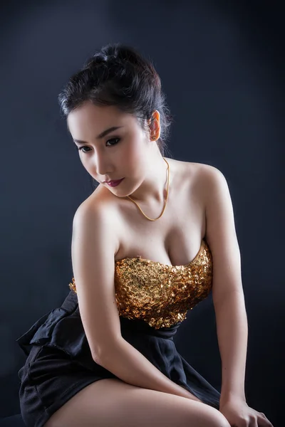 Portret pięknej dziewczyny azjatyckie — Zdjęcie stockowe