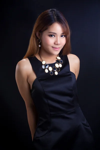 Retrato de hermosa chica asiática — Foto de Stock