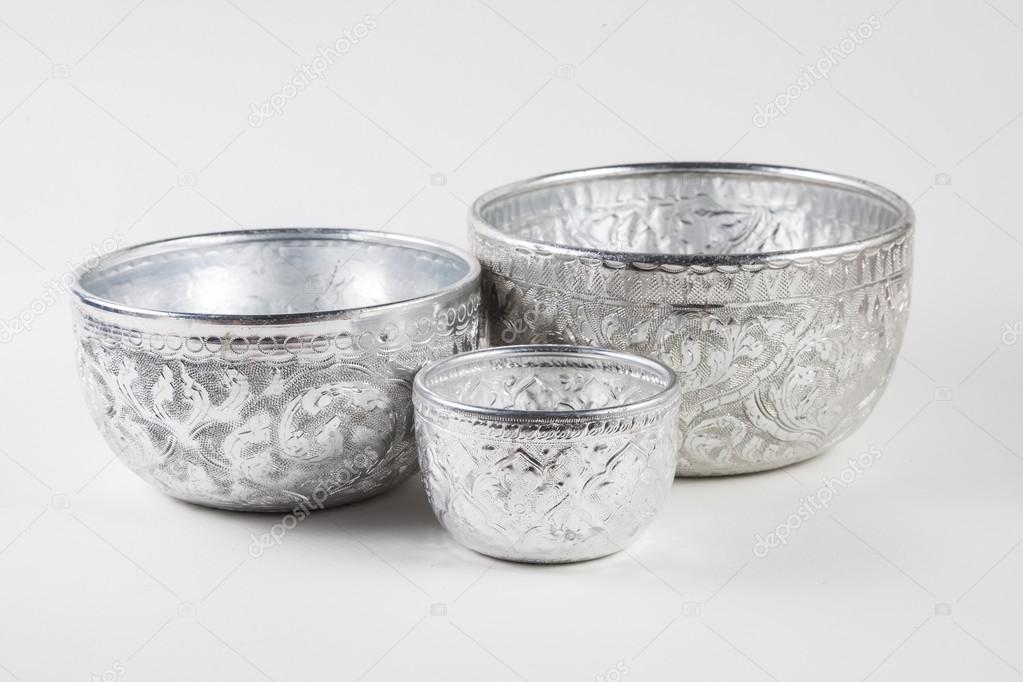three silver bowl