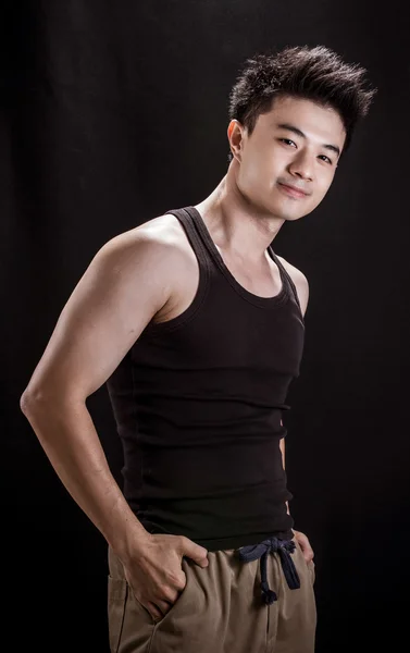 Asiático jovem homem — Fotografia de Stock