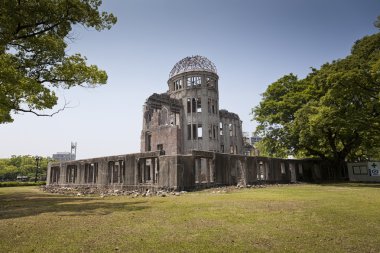 Hiroşima Barış Anıtı (atom bombası bombeli veya Genbaku Domu) Hiroşima, Japonya. UNESCO Dünya Miras Listesi