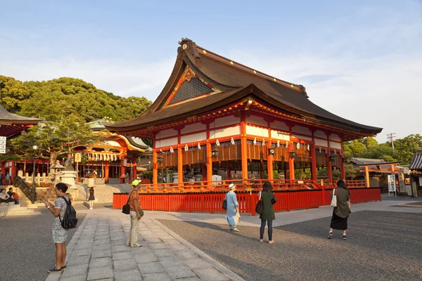 Τορίι κόκκινο πύλες στο ιερό ναός Φουσίμι Ινάρι, το ένα από τα διάσημα αξιοθέατα στο Κιότο της Ιαπωνίας — Φωτογραφία Αρχείου