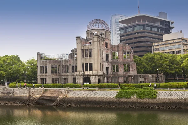 Hiroshima Peace Memorial (Atomic Bomb Dome eller Genbaku Domu) i Hiroshima, Japan. UNESCO: S världsarvslista — Stockfoto