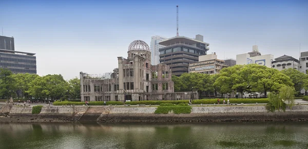 Hiroshima Peace Memorial (Atomic Bomb Dome eller Genbaku Domu) i Hiroshima, Japan. UNESCO: S världsarvslista — Stockfoto