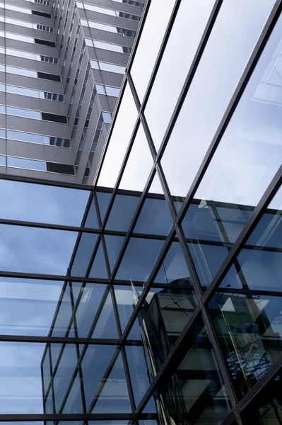 Futuristic architectre, modern architecture clouse up, glass window pattern — Stock Photo, Image