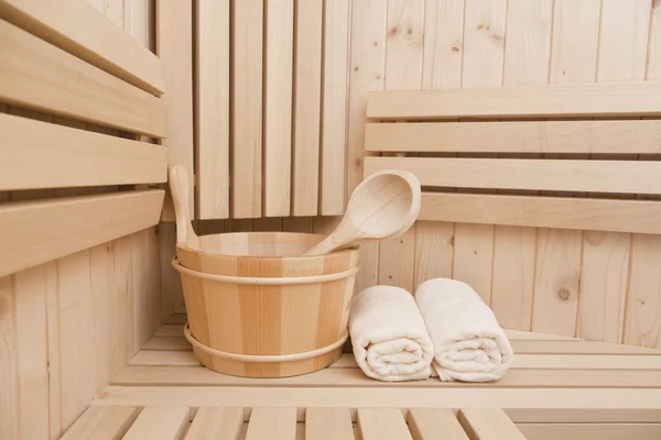 Sauna finlandesa, accesorios de bienestar y spa — Foto de Stock