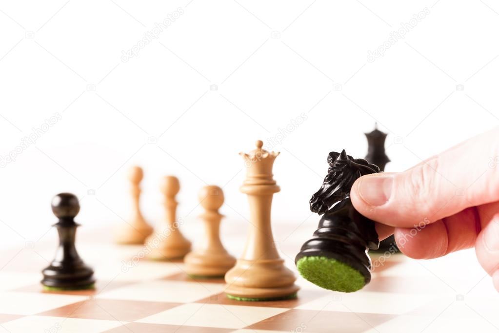 Playing wooden chess pieces