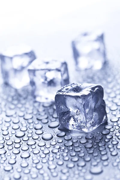 Ice cubes — Stock Photo, Image