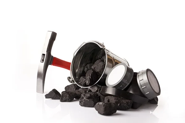 Heap of coal and mining tools — Stock Photo, Image