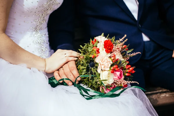 Buquê de flores de casamento — Fotografia de Stock