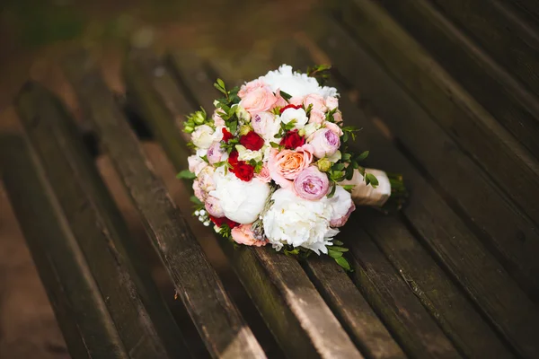 Bouquet of Wedding Flowers — Stock Photo, Image