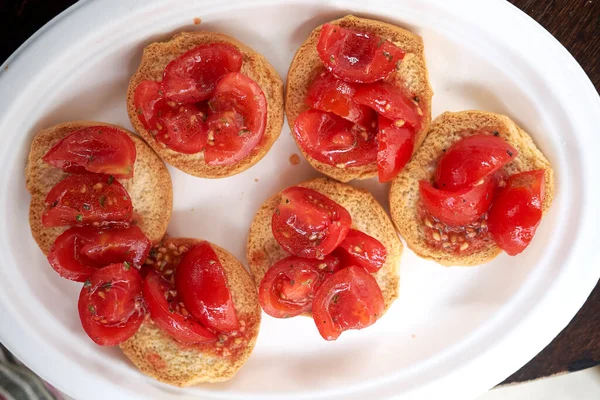 Dried Bread Called Friselle Ripe Tomatoes Oregano Olive Oil — Stock Photo, Image
