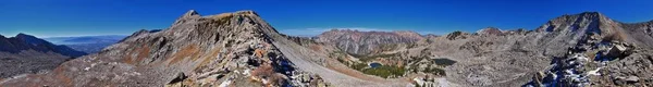 プファイファーホーン ピークとローン ピーク ワイルダネス山の風景を見るホワイト バルディとプファイファーホーン トレイルから ソルトレイク バレー ワサッチ ロッキー山脈 — ストック写真