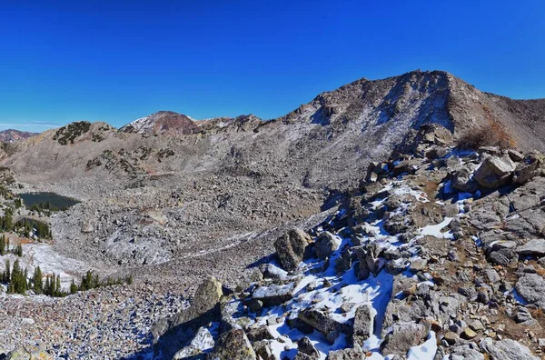 Red Pine Lake View Trail Mountain Landscape Lands Salt Lake — стоковое фото