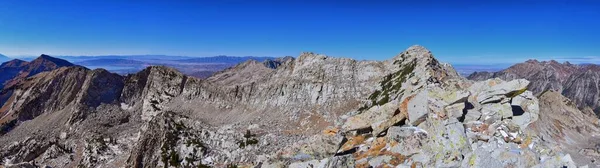 Red Pine Lake Uitzicht Vanaf Trail Berglandschap Richting Salt Lake — Stockfoto