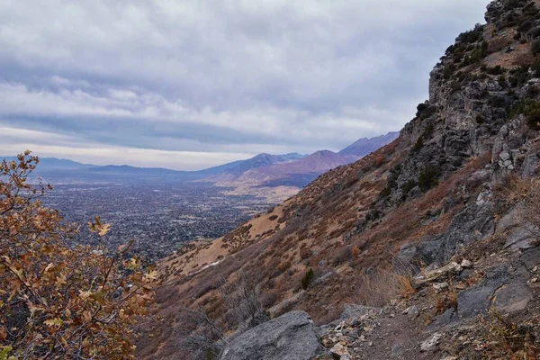 Slide Canyon Απόψεις Από Πεζοπορία Πτώση Μονοπάτι Αφήνει Ορεινό Τοπίο — Φωτογραφία Αρχείου