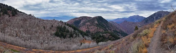 Slide Canyon Utsikt Från Vandringsled Faller Lämnar Bergslandskap Trail Provo — Stockfoto