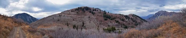 Гори Прово Пік Дивляться Вершину Скелястого Каньйону Slide Canyon Slate — стокове фото