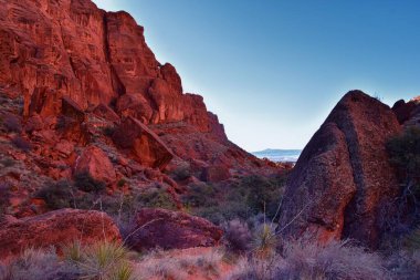 Padre Canyon, Kar Kanyonu Eyalet Parkı, Saddleback Tuacahn Çölü manzara yürüyüşü, Cliffs Ulusal Koruma Alanı Vahşi Doğası, St George, Utah, ABD. ABD.