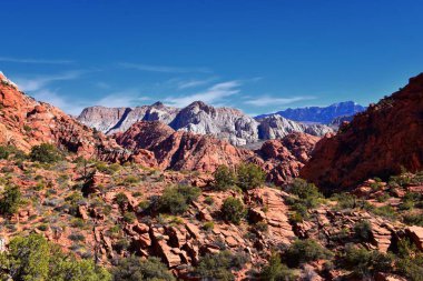 Padre Canyon, Kar Kanyonu Eyalet Parkı, Saddleback Tuacahn Çölü manzara yürüyüşü, Cliffs Ulusal Koruma Alanı Vahşi Doğası, St George, Utah, ABD. ABD.
