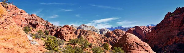 Padre Canyon Snow Canyon State Park Saddleback Tuacahn Desertハイキングトレイルの風景パノラマビュー Cliff — ストック写真