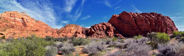 Padre Canyon Snow Canyon State Park Saddleback Tuacahn Desertハイキングトレイルの風景パノラマビュー Cliff — ストック写真