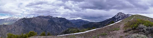 Lone Peak Vista Del Paisaje Primavera Mount Mahogany Trail Wasatch —  Fotos de Stock