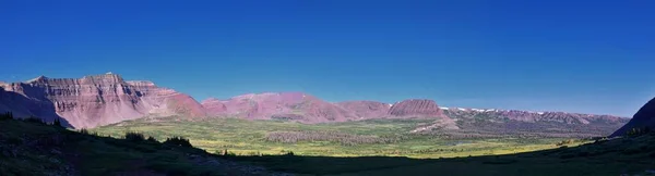 Henrys Fork Caminhadas Trilha Vista Para Kings Peak Uintah Montanhas — Fotografia de Stock