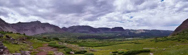 Henrys Fork Hiking Trail View Kings Peak Uintah Rocky Mountains — Stock Photo, Image